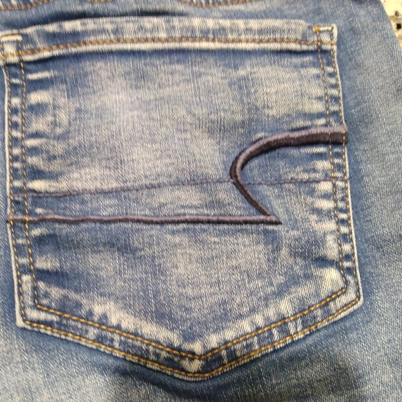 American Eagle Super Super Stretch Jean Shorts - Picture 4 of 7
